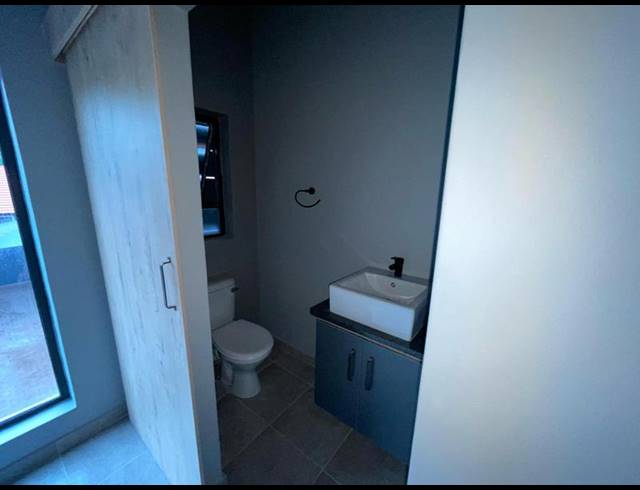 2 BEDROOM APARTMENT FOR SALE IN RUSTENBURG CENTRAL
